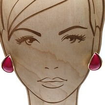 Vintage Red Teardrop Clip-On Earrings Gold-Tone Setting - £30.45 GBP