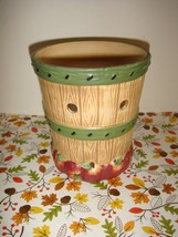 Yankee Candle Apple Barrel Fall Country Candle Tart Warmer - $15.99