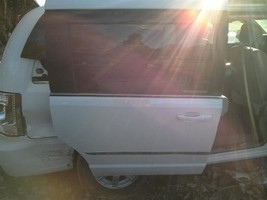 Passenger Rear Side Door Movable Glass Fits 11-16 TOWN &amp; COUNTRY 103781542 - $113.85