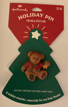 Hallmark Christmas Holiday Teddy Bear With Star Pin - £11.78 GBP