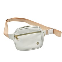 Wantable Belt Bag 7x5x1 White with Peach Colored Adjustable Strap NEW - $23.76