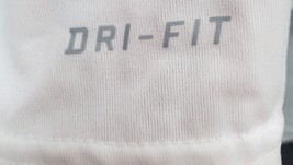 NIKE Dri-FIT Legend Men's Small Long Sleeve Fitness Top White  image 5