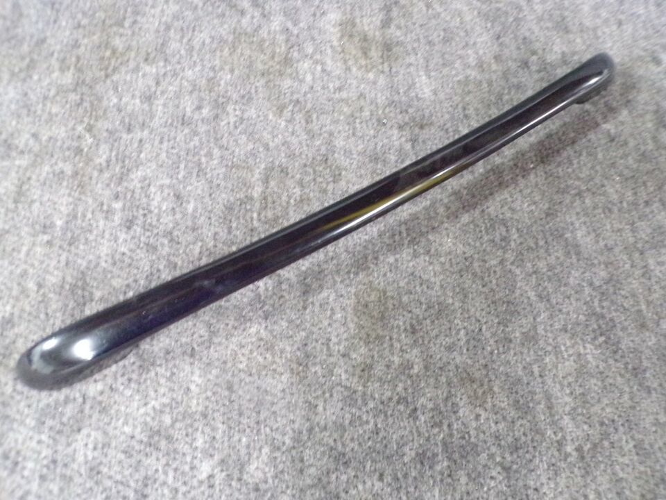 5304475890 Frigidaire Range Oven Door Handle - $27.50