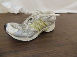 ADIDAS RESPONSE CUSHION RUNNING SHOE WOMEN'S 8 LEFT SHOE ONLY TORSION SY... - $13.11
