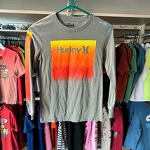HURLEY Long Sleeve Graphic Tee Boys Size M EUC - $19.80