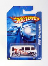 Hot Wheels GMC Motorhome #208/223 White Die-Cast Van 2007 - $19.79