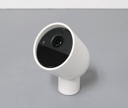Philips Hue 581504 Wired Security Camera - White image 2