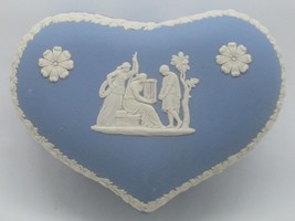 Vintage Wedgwood Jasperware White on Dusty Blue Heart Trinket Box - £15.55 GBP