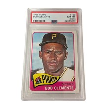 Topps Roberto Bob Clemente Baseball HOF-#160 Pittsburgh Pirates PSA 8 O C NM MT - $836.06
