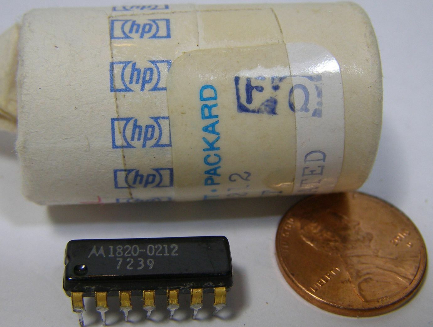 HP INTEGRATED CIRCUIT 1820-0212 1 COUNT - $4.99