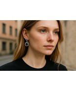 Givenchy Earrings Blue Crystal Drop Pierced Silver Tone Rhinestones - $653.94 MXN
