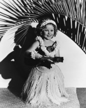 Shirley Temple 1935 in grass skirt in Hawaii with ukelele 8x10 Photo - $9.75