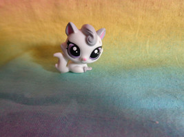 2016 Littlest Pet Shop Kitten Cat Holiday Grinsley White Grey Lavender E... - £3.58 GBP