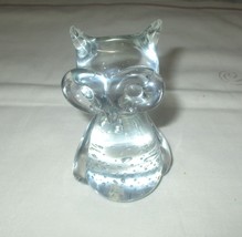 Vintage Crystal Glass Owl With Big Eyes and Controlled Bubbles Made Taiwan - £8.90 GBP
