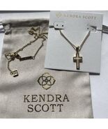 ✨Kendra Scott Cross Gold Pendant Necklace in White Kyocera Opal New ✨️ - $1,174.53 MXN