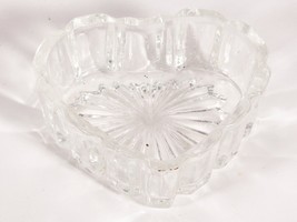 Vintage Heart Shaped Glass Ring Dish - Pressed Clear Glass Container - £7.23 GBP