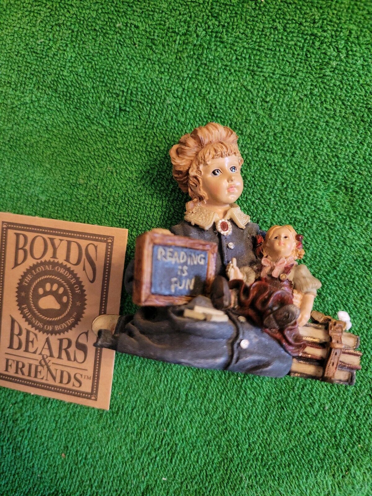 Primary image for Boyds Bear FIGURINE Yesterday's Child 1996 MICHELLE & DAISY Reading Is Fun 3511
