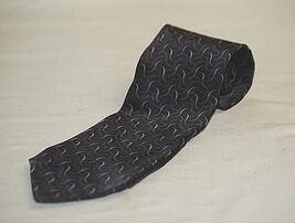 Vintage Pronto-Uomo Men's Necktie 100% Silk Tie 58" Wavy Abstract Design... - $12.86