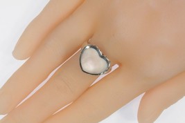 Womens Sterling Silver Pink Mother of Pearl Heart Ring Size 7.25 - £103.15 GBP