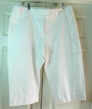 Dressbarn White Dressy Capri Pants 20W Button Decorated Belt Loops Cuffs  - £12.92 GBP