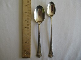 Lot Table  Soup Spoon 7.75&quot; Iced Tea Spoon 7.3&quot; Oneida SPRING GLEN Stain... - £9.86 GBP