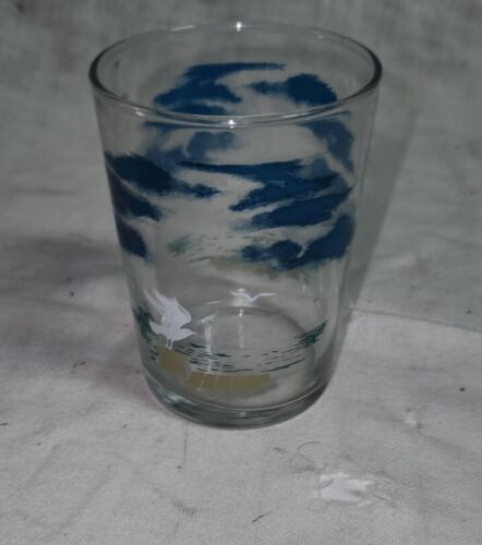 Vintage Seagull Beach Theme Dock Pier Tumbler Glass Libbey? Whiskey Bourbon - $11.99