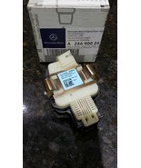 A2469002403 NEW OEM MERCEDES-AMG C117 X156 W246 W176 FRONT RAIN LIGHT SE... - $3,722.75 MXN