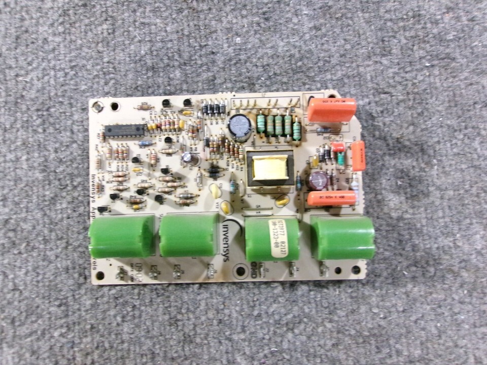 WPW10331686 Whirlpool Range Oven Spark Module Board - $21.50
