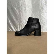 White Mountain Leather Square Toe Ankle Boots Women’s Sz 9 M - £24.09 GBP