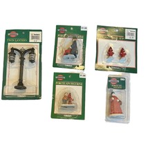 Lot of 6 Collection Christmas Village Figures and Accessories Lamp Post - £8.55 GBP