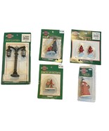 Lot of 6 Collection Christmas Village Figures and Accessories Lamp Post - £8.62 GBP