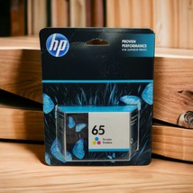 HP 65 Tri-Color Ink Cartridge Expires 2/2023 Genuine OEM Ink Sealed - $12.38