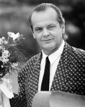 Jack Nicholson In The Witches Of Eastwick Holding Flowers 16X20 Canvas G... - £55.81 GBP