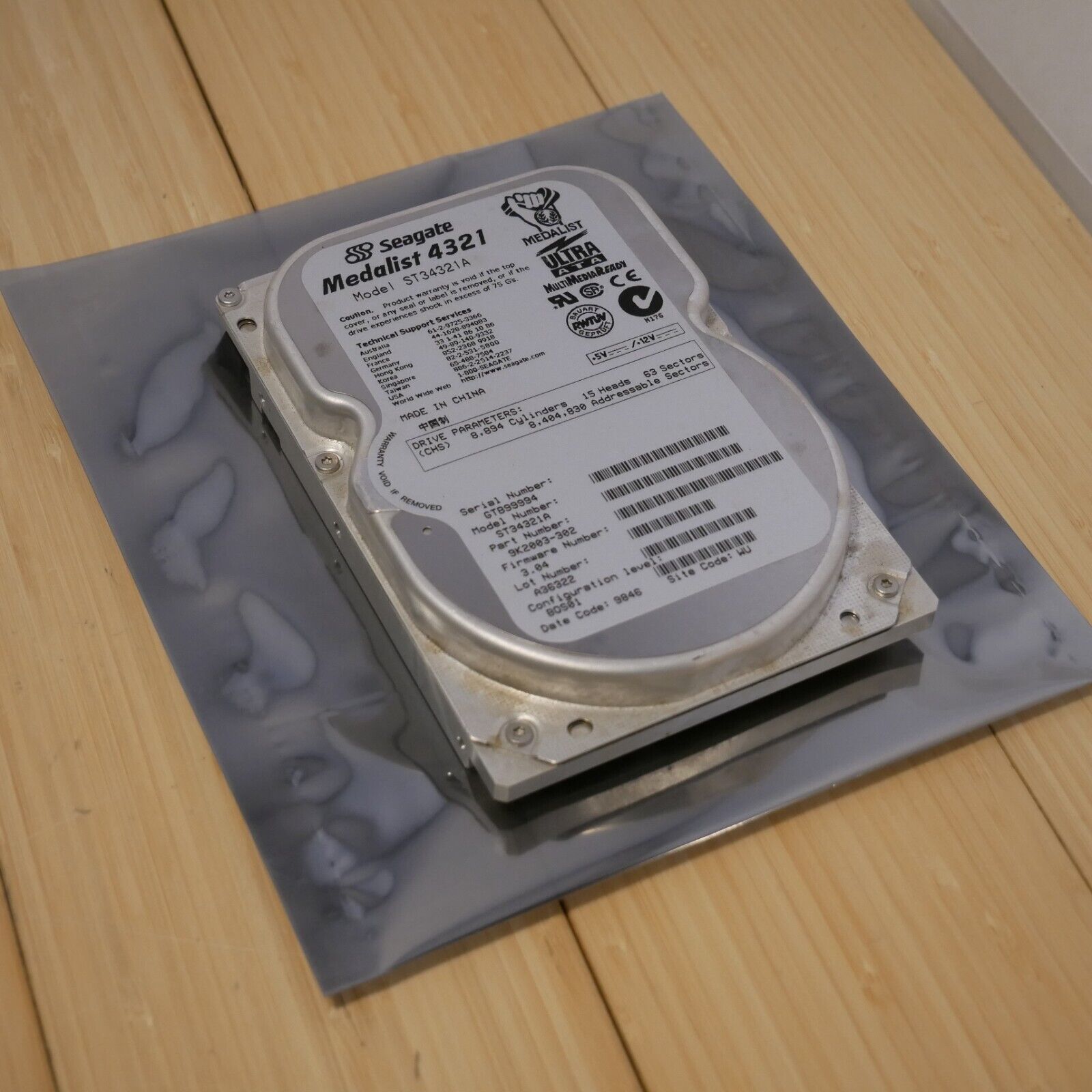 Seagate Medalist 4321 ST34321A 4.3GB 5400RPM 3.5in Hard Disk Drive - Tested 06 - $37.39