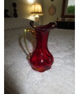 Vintage CRANBERRY GLASS PITCHER w/Clear Handle - 5&quot; Tall - £10.36 GBP