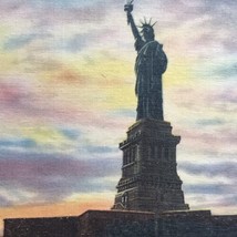 Statue Of Liberty New York City Vintage Postcard Colorful Sky - £8.32 GBP