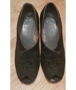 Vintage 1940s Black Suede Peep-Toe Pumps Shoes Heels by Matrix Shoes 8AA... - £58.42 GBP