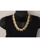 Vintage Gold Tone Choker Necklace Chevron Geometric Links Toggle Closure... - $392.52 MXN