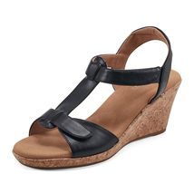 Rockport Women&#39;s Blanca T-Strap Sandal, Macademia, 10 - $37.88
