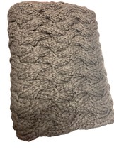 The Twist Infinity Twist Cable Knit Scarf (Brown) - £15.91 GBP