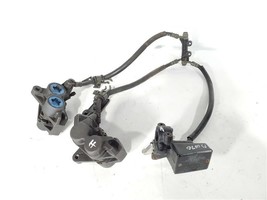 Front Calipers And Brake Lines OEM 2001 Yamaha FZS1000 - $111.37
