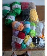 New Yarn mini Skiens Lot - $8.91