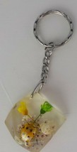 3D BOTANICAL KEYCHAIN YELLOW GREEN WHT FLOWERS SEASHELLS CLEAR 3D SQUARE... - $17.99