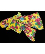 4-Pc April Cornell Shabby Foral Quilted Ruffled Oven Mitt Hot Pad Kitche... - $45.26 CAD