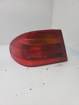 Driver Tail Light 210 Type Sedan E300D Outer Fits 96-99 MERCEDES E-CLASS 691029 - £40.72 GBP