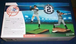 MLB - Derek Jeter 2-pk Commemorative NY Yankees Deluxe Boxed Set Action Figures - £74.74 GBP