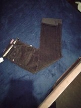 Gloria Vandererbilt Womans Black Jeans With Belt Sz 4P 9065ARE - $15.99