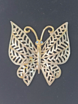 Vintage Avon Butterfly Brooch Pin Jewelry 2” Estate - £4.83 GBP