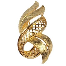 LISNER Gold Tone Brooch Ribbon Bow Textured With Filigree Section Vintage  - £8.69 GBP