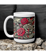 &quot;Gothic Skull and Roses Mug - Dark Aesthetic Coffee Cup Gift&quot; - €13,64 EUR+